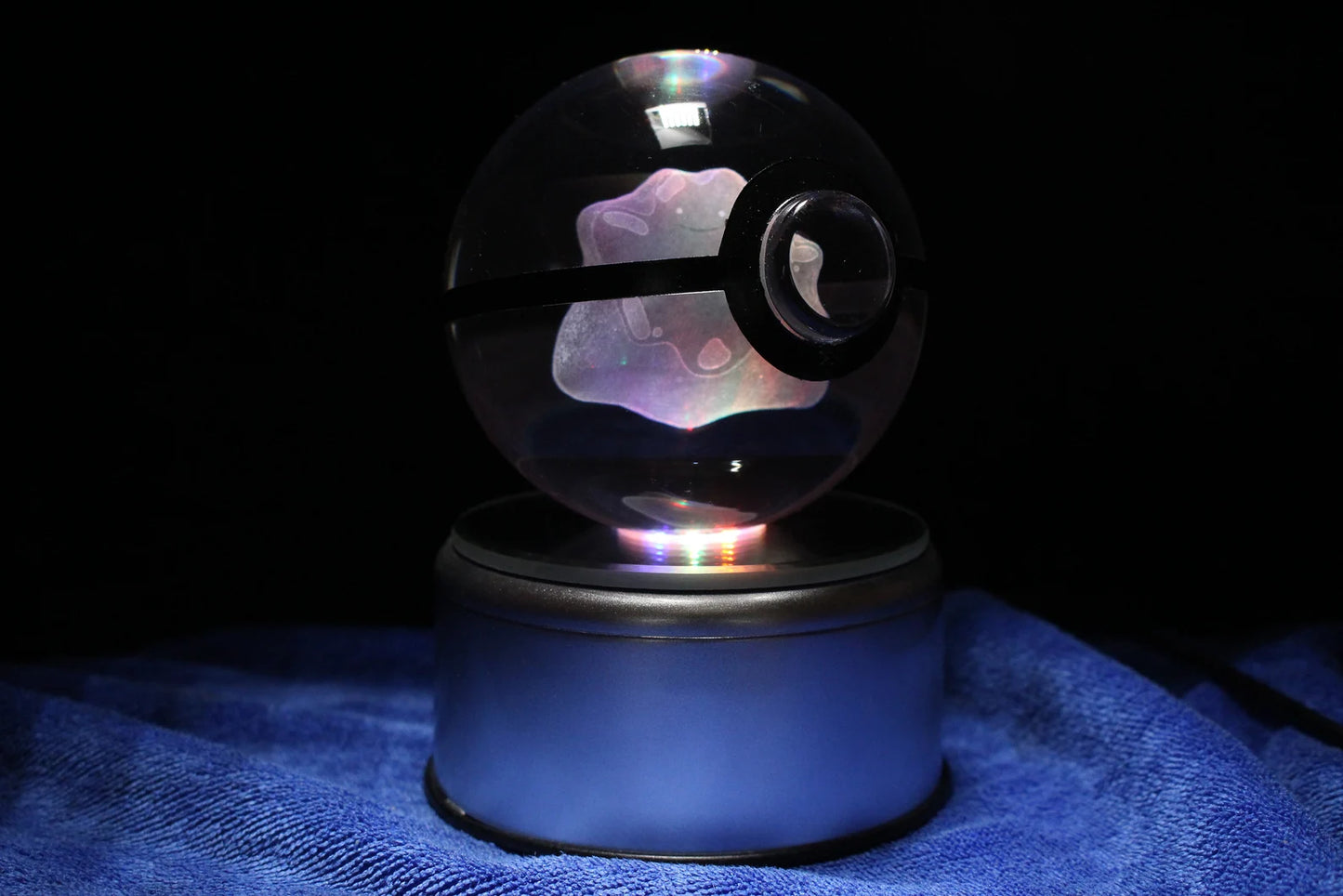 Ditto Large Crystal Pokeball 3D Laser Engraving