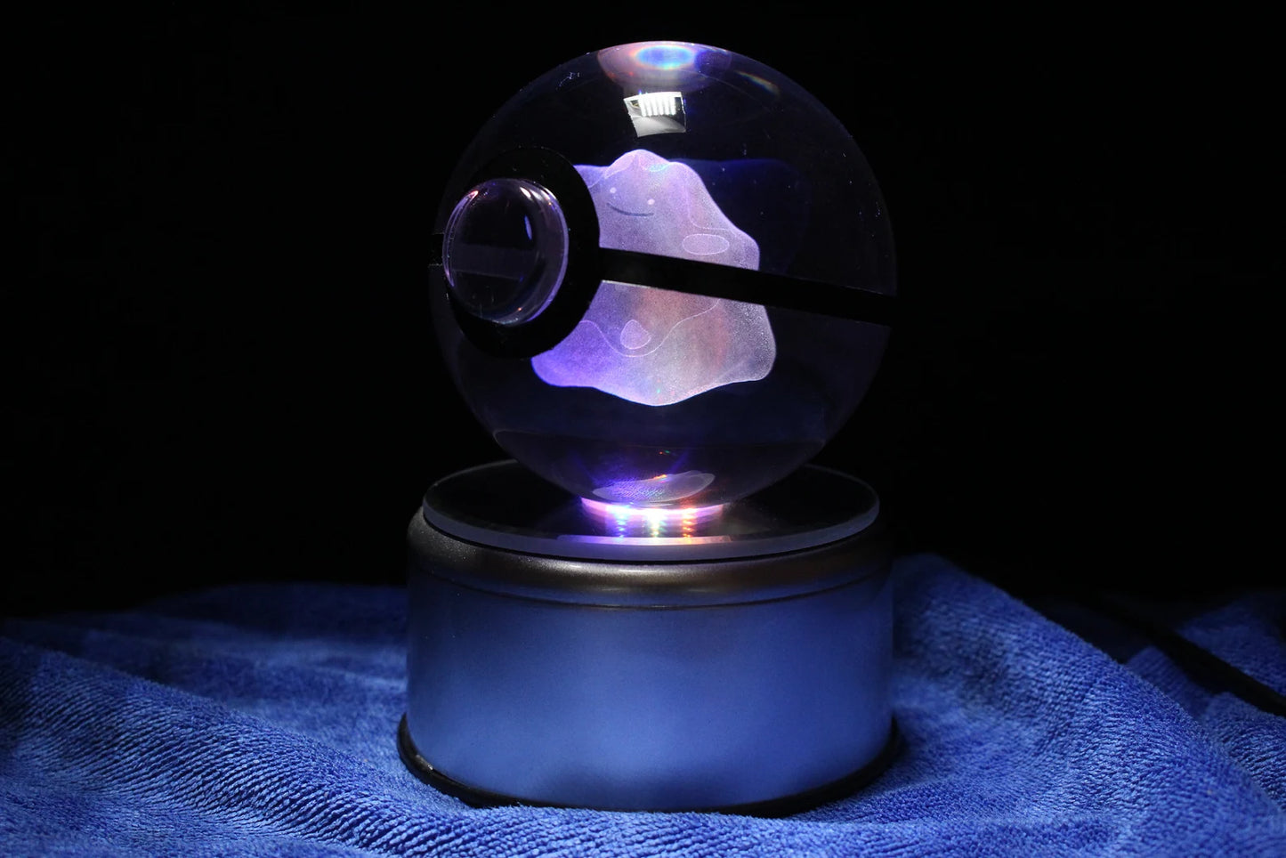 Ditto Large Crystal Pokeball 3D Laser Engraving