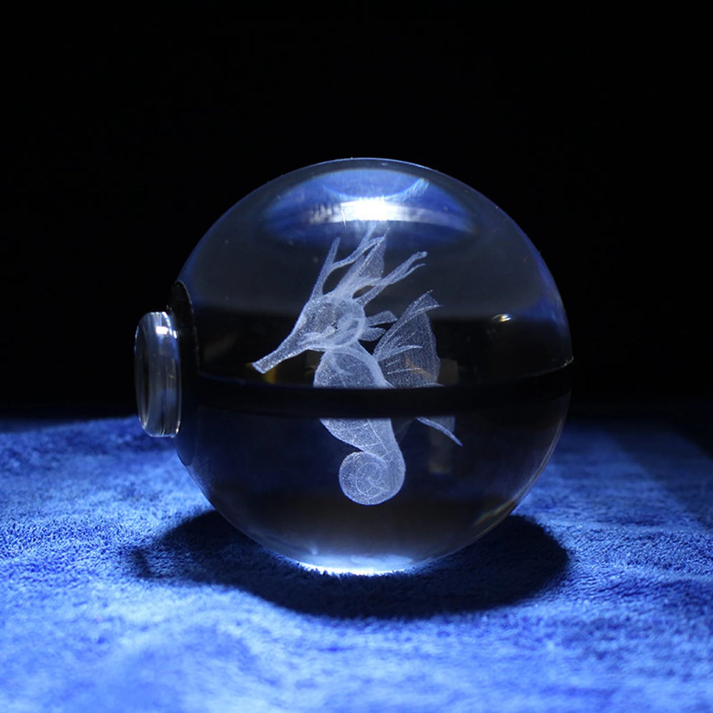 Kingdra Large Crystal Pokeball 3D Laser Engraving