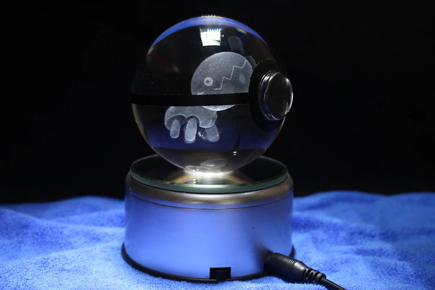 Trapinch Large Crystal Pokeball 3D Laser Engraving