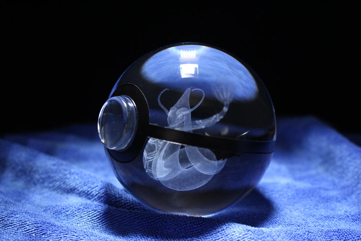 Milotic Large Crystal Pokeball 3D Laser Engraving