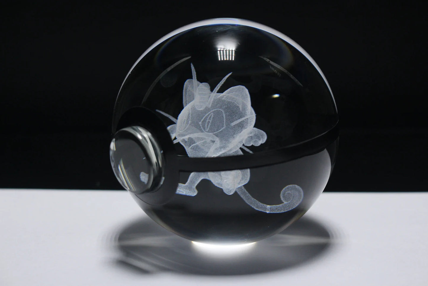 Meowth Large Crystal Pokeball 3D Laser Engraving