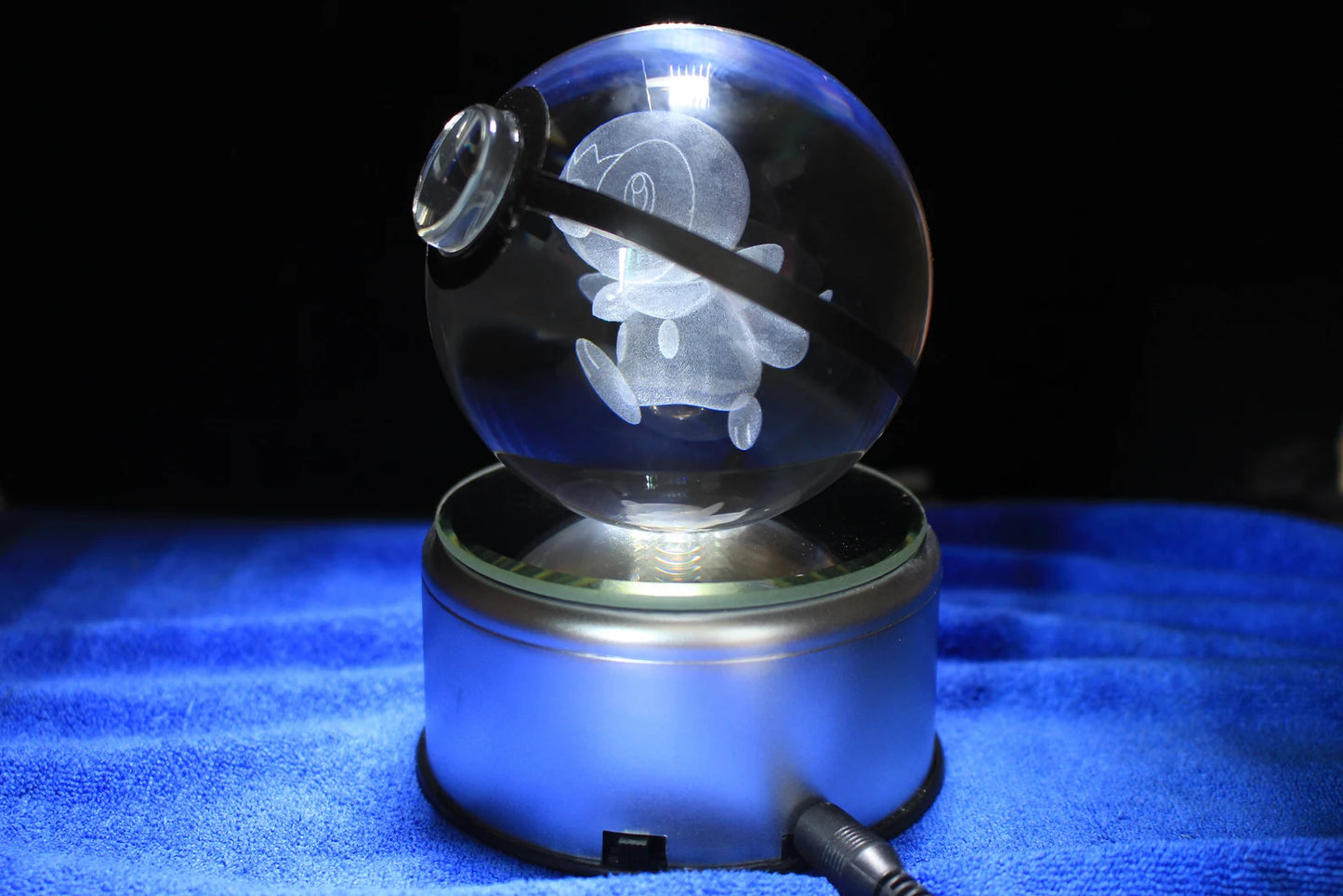 Piplup Large Crystal Pokeball 3D Laser Engraving