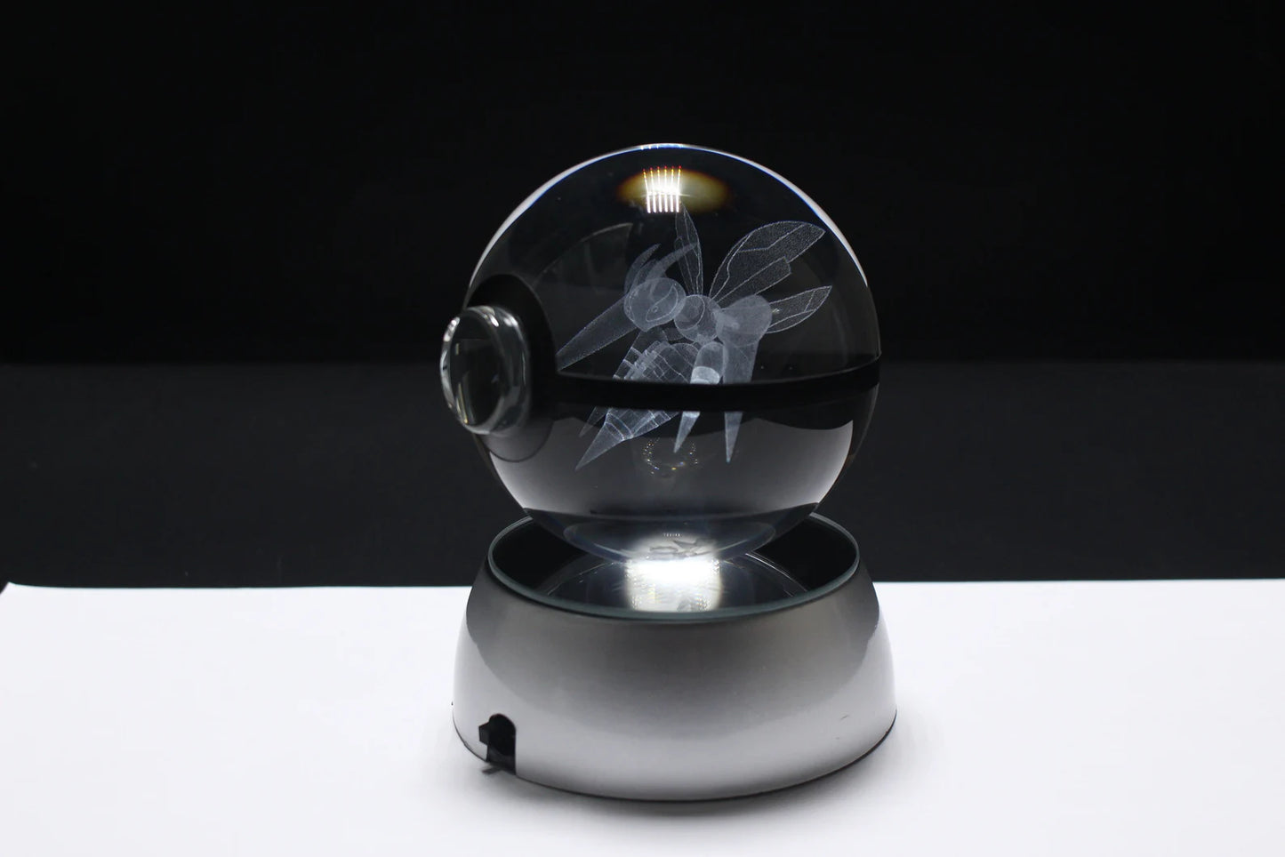 Mega Beedrill Large Crystal Pokeball 3D Laser Engraving