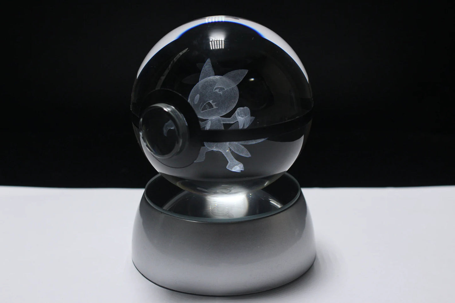 Sneasel Large Crystal Pokeball 3D Laser Engraving