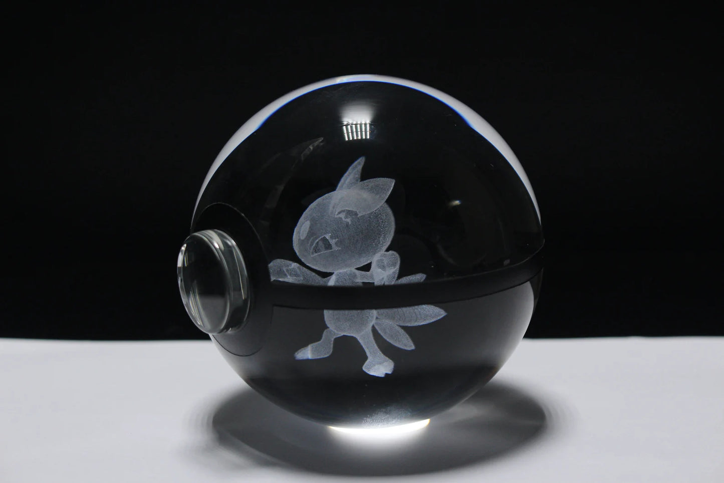 Sneasel Large Crystal Pokeball 3D Laser Engraving