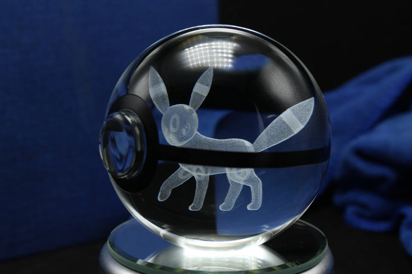 Umbreon Large Crystal Pokeball 3D Laser Engraving